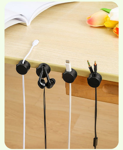 Magnetic rotating cable organizer